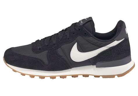 nike internationalist zwart suede|Internationalist Shoes & Sneakers. Nike.com.